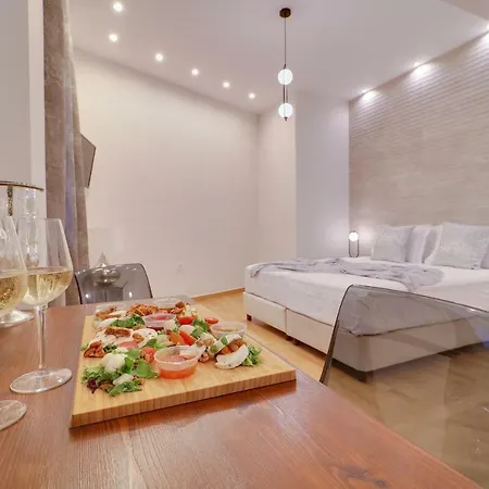 Apartment Athinn *